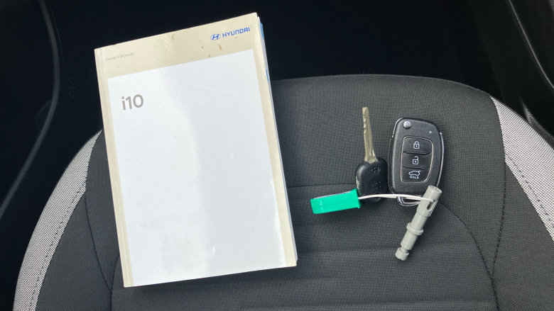 Hyundai i10 1.2 MPi SE Connect 5dr Auto Petrol Hatchback